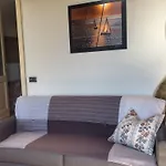 Rosso Su Portofino Daire Chiavari