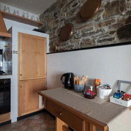 Rosso Su Portofino * Chiavari