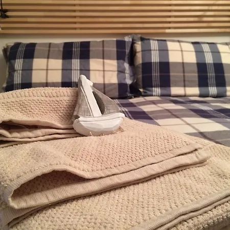 Rosso Su Portofino * Chiavari